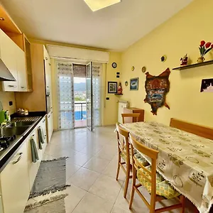 Casa Conchiglia , Vado Ligure Italien
